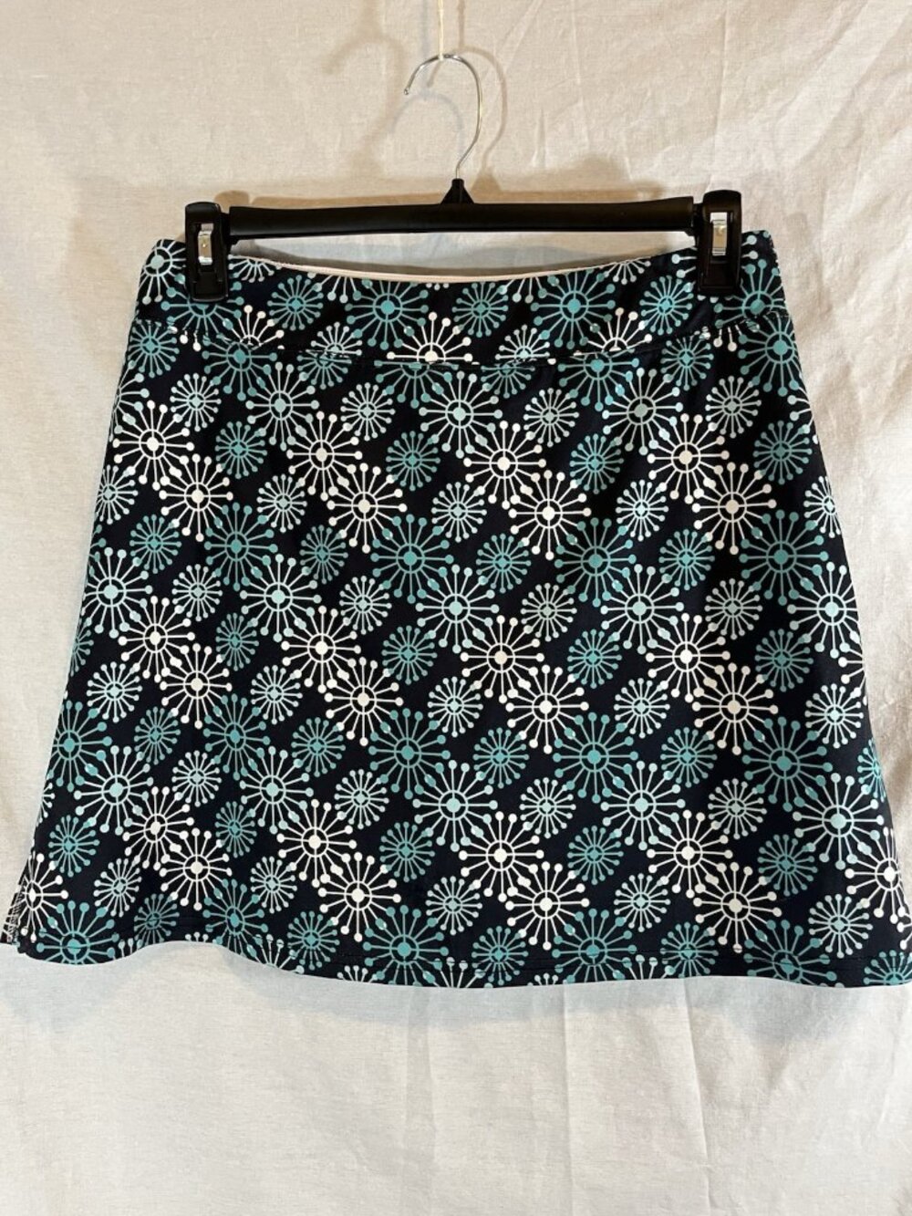Ekouaer Women’s Large Blue & White Geo Print Activewear Skort